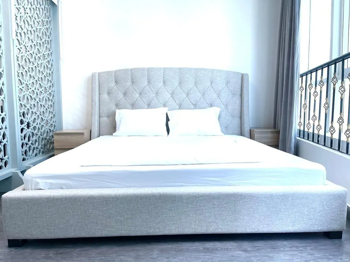 Upgraded 2 Bedrooms To 3 Bedrooms Private Residential Apartment In C4 Tower In Hydra Avenue Towers In Al Reem Island - 1307 アブダビ 0*,  アラブ首長国連邦